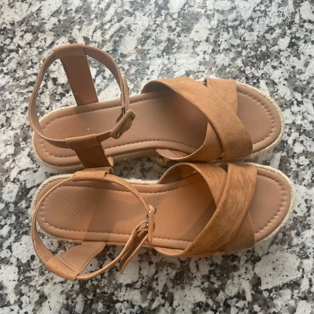 Urban outfitters Women's Tan Suede Espadrille Platform Sandals